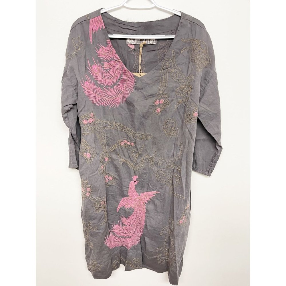 Magnolia Pearl Parnassus Tunic